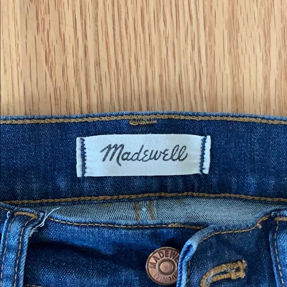 Madewell 9” high rise jeans - Picture 2 of 4